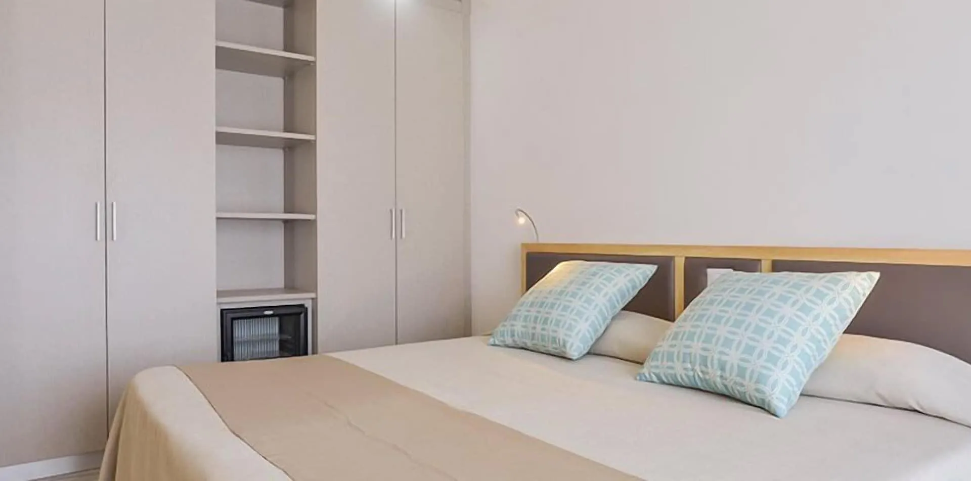 Baia Di Conte Resort Alghero İtalya