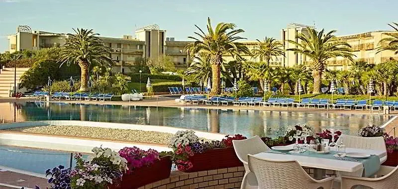 Otel Baia Di Conte Resort Alghero