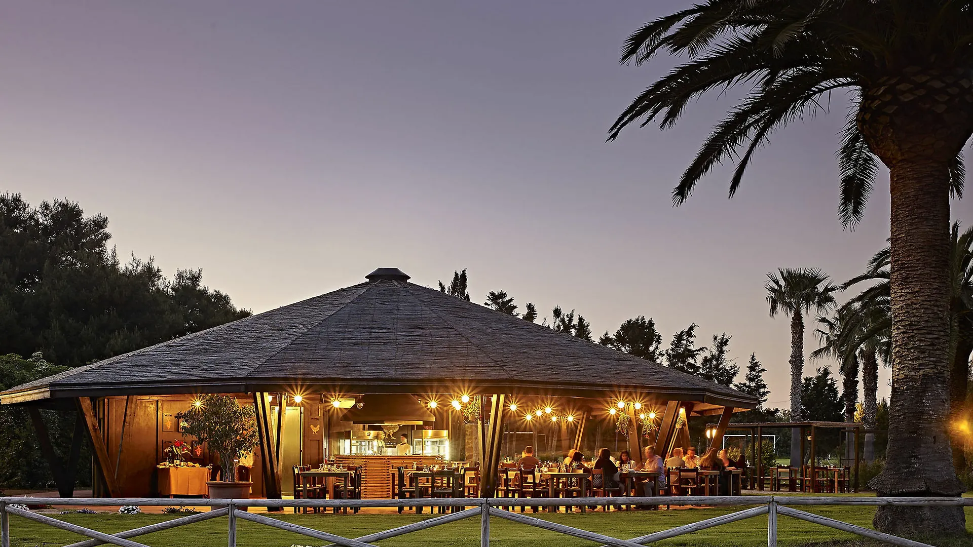**** Hotel Baia Di Conte Resort Alghero Italy