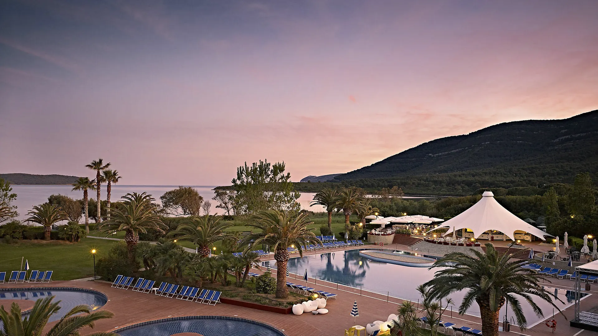 Baia Di Conte Resort Alghero Hotel